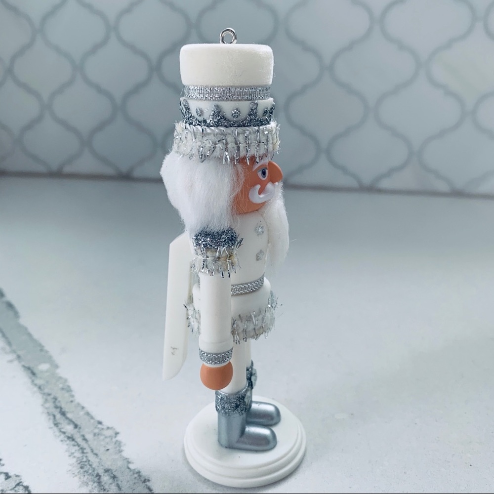Hallmark 2012 Notable Nutcracker Club Ornament NWT - Picture 5 of 11